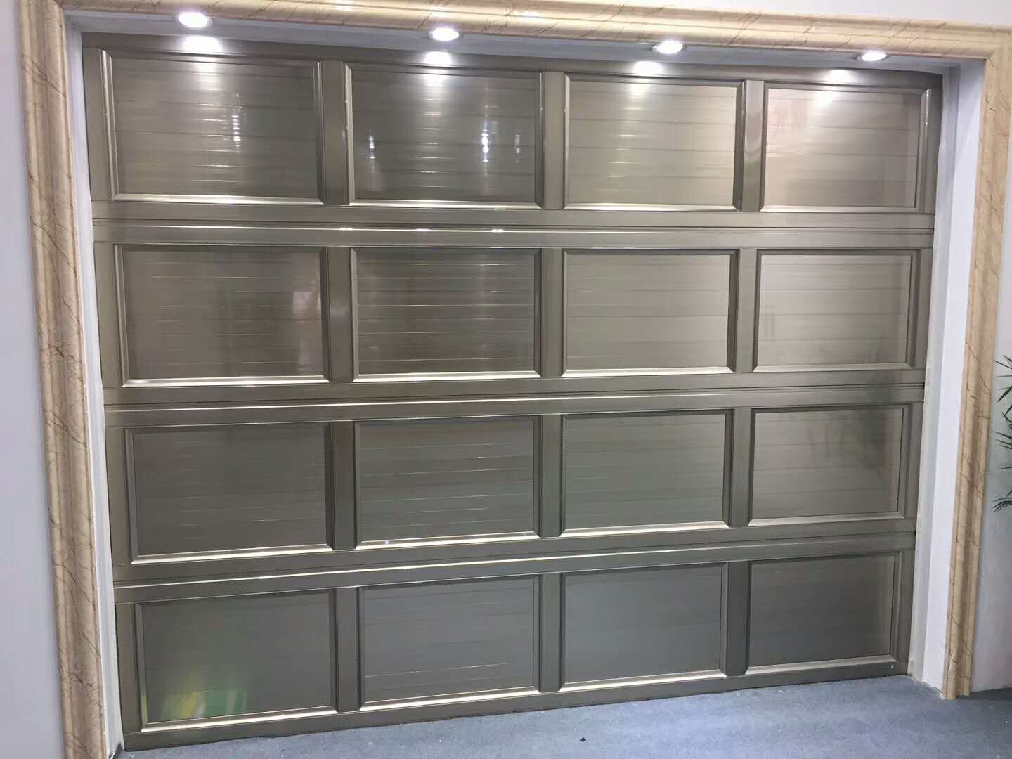 车库门
